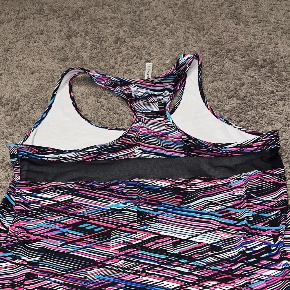 Fabletics Vibrant Patterned Racerback Tank Top - Picture 4 of 4